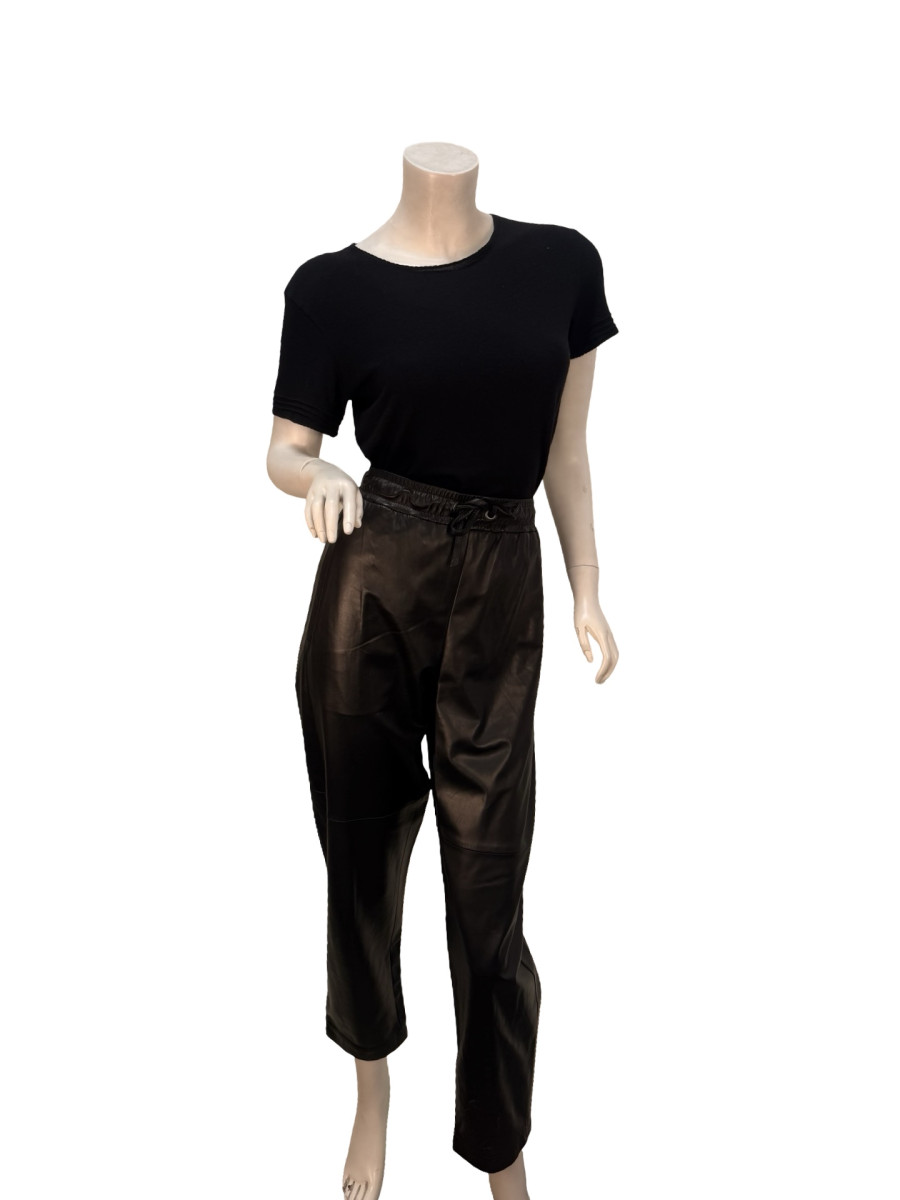 Brunello Cucinelli Leather Jogger Trousers in Black