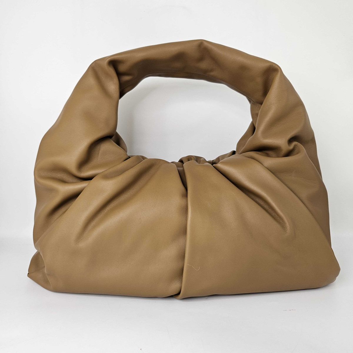 Bottega Veneta Medium Shoulder Pouch Leather Bag in Moutarde