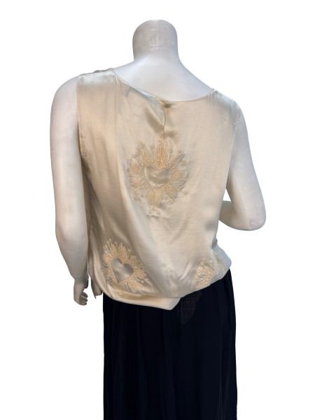 CHANEL Sleeveless Heart Embroidered Top in White
