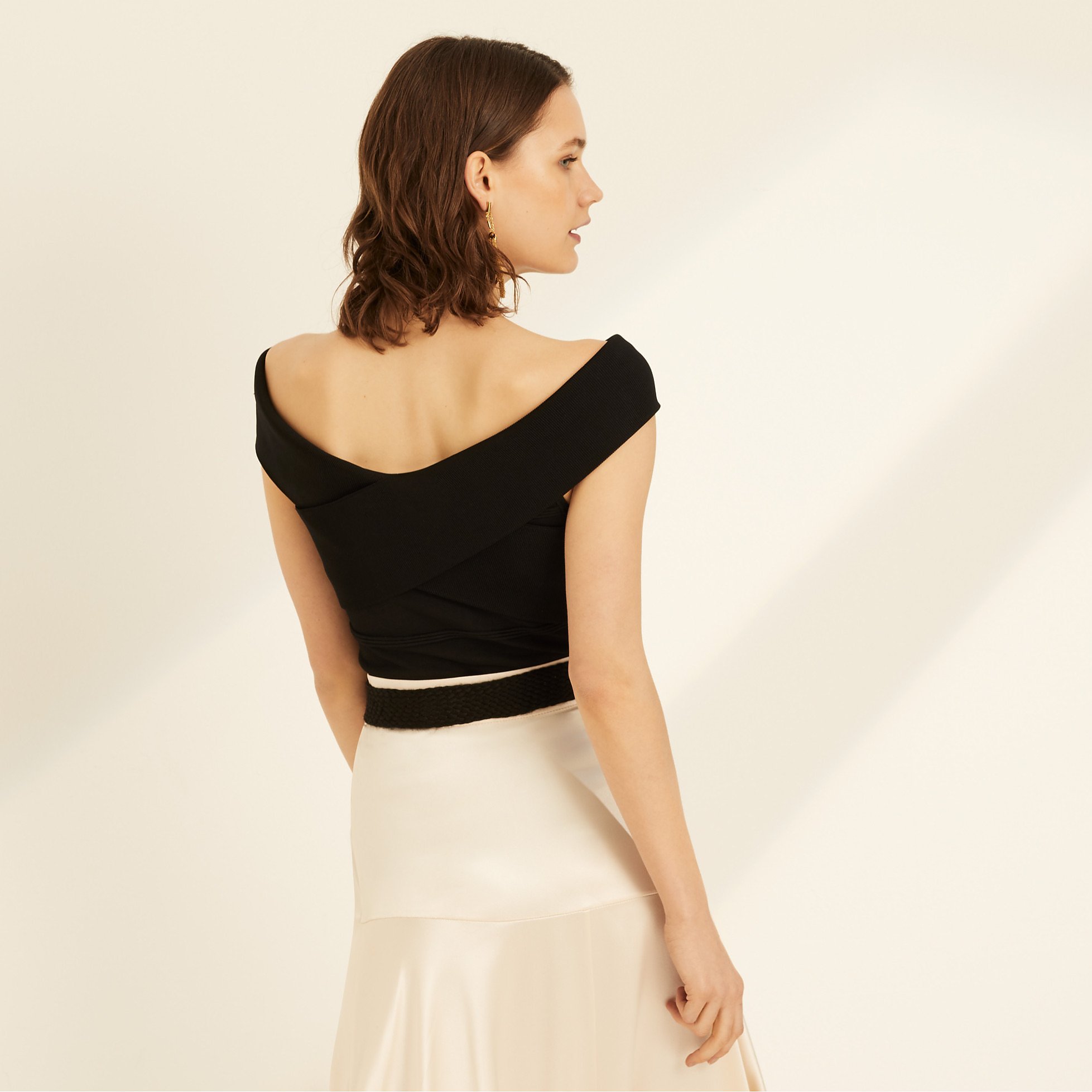 Amanda Wakeley Off The Shoulder Knit Top