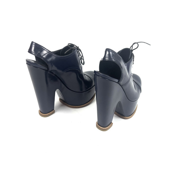 Louis Vuitton LOUIS VUITTON Blue Glossed Leather Louisiana Platform Slingback Heels