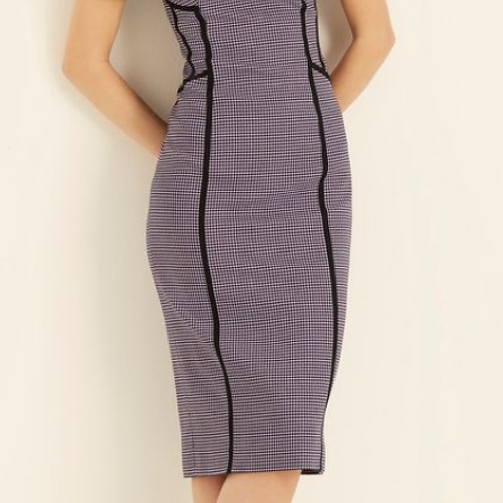 Amanda Wakeley Dogtooth Check Fitted Dress