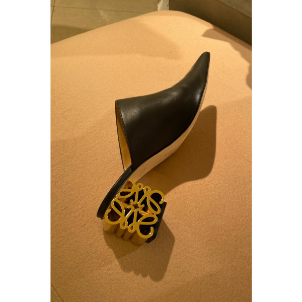 Loewe Loewe Anagram Logo Heels