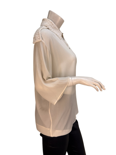 CHANEL Short Sleeve Knitted Collar Blouse in White