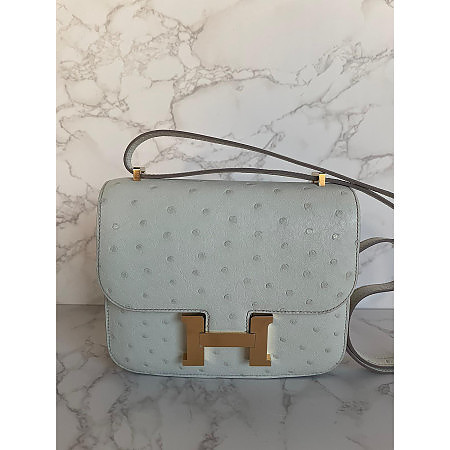 Rent Buy HERM S Mini 18cm Constance Beton Ostrich With Gold MY