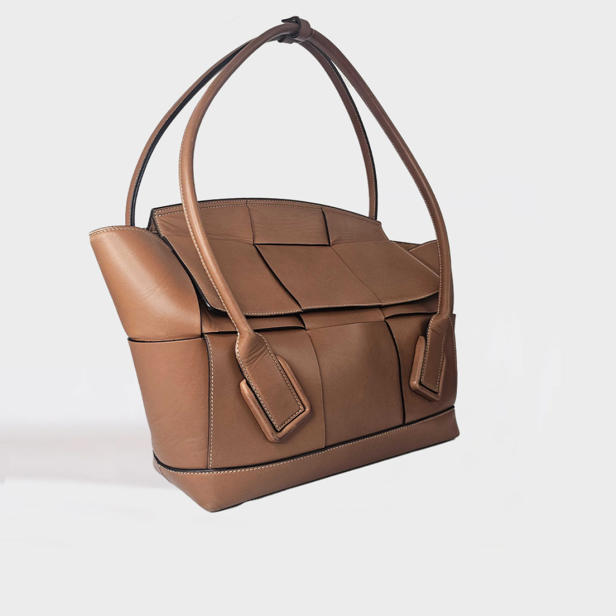 Bottega Veneta Arco Large Intrecciato Leather Tote Bag in Wood