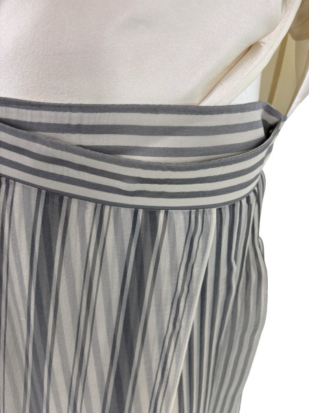 Brunello Cucinelli Pleated Midi Skirt in Grey