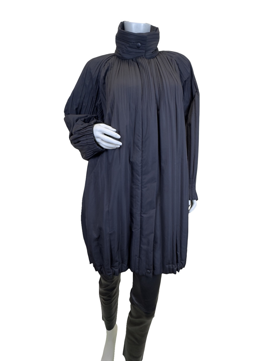 ISSEY MIYAKE Padded Pleats Jacket