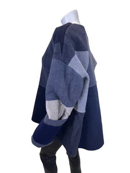 CÉLINE Oversized Cashmere Blue Block Heavyweight Long Sleeve