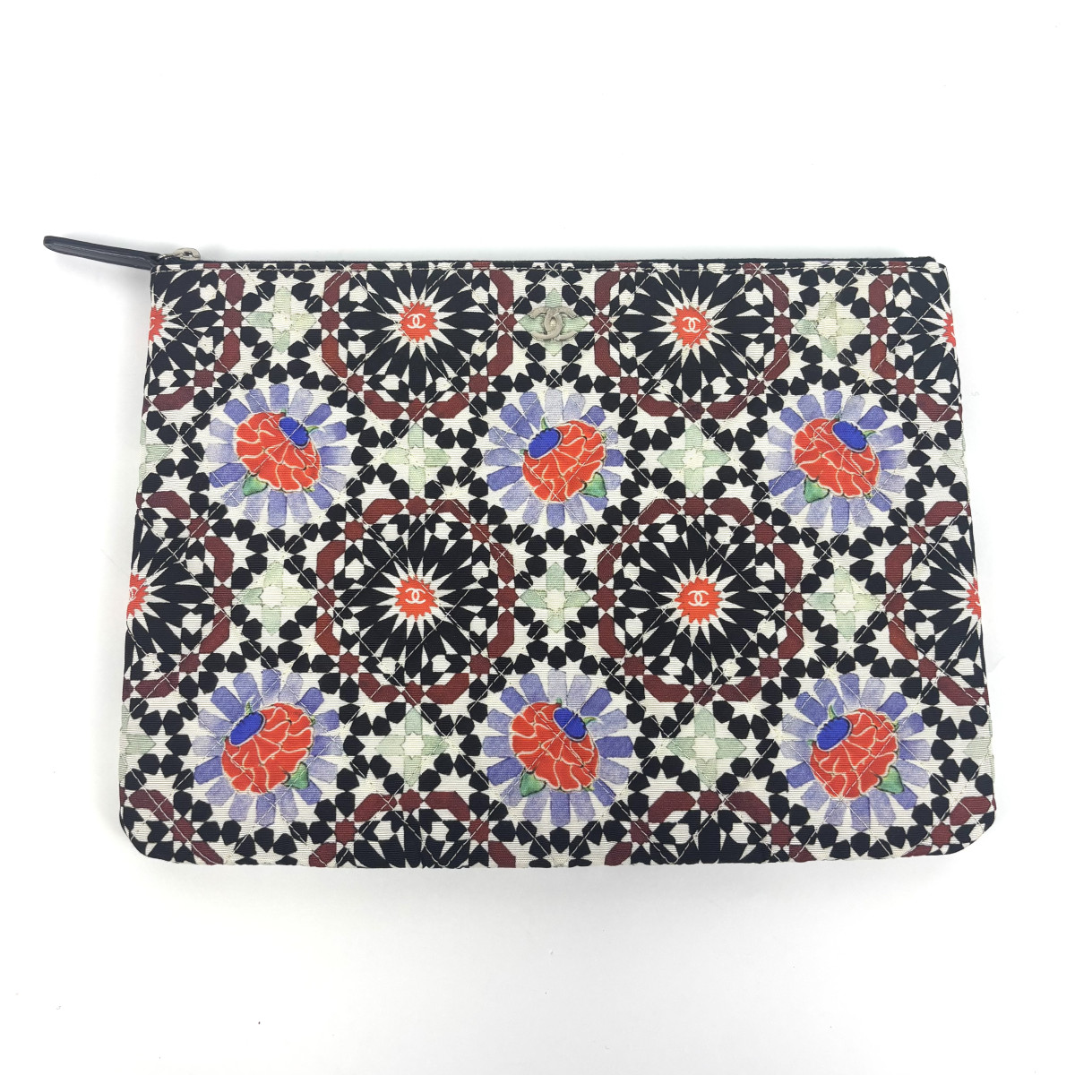 CHANEL Dubai Paris O Case Zip Pouch - Multi