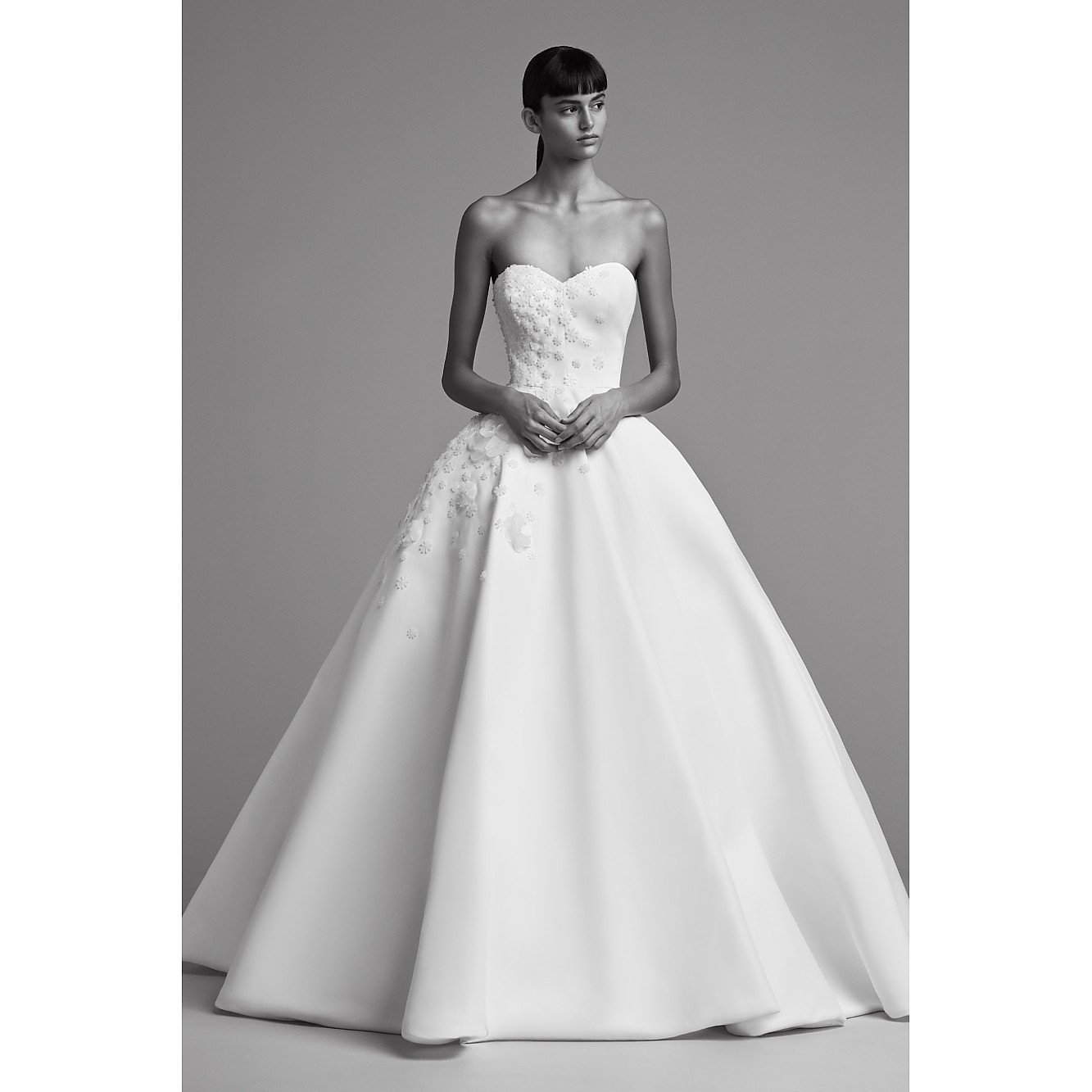 Rent Or Buy Viktor Rolf Vrm085 Dress From Mywardrobehq Com