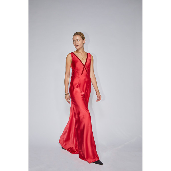 Serena Bute The V Neck Dress - Lipstick Red Plant Based Satin