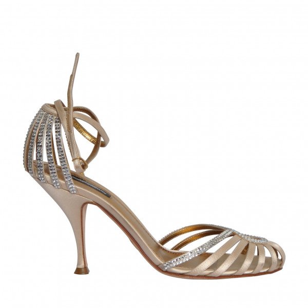 Caged pumps hotsell