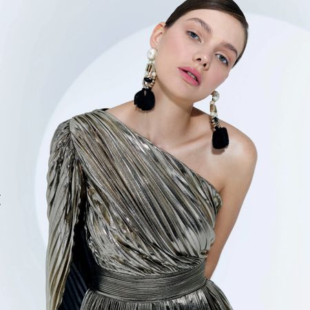 Follow MWHQ on Instagram